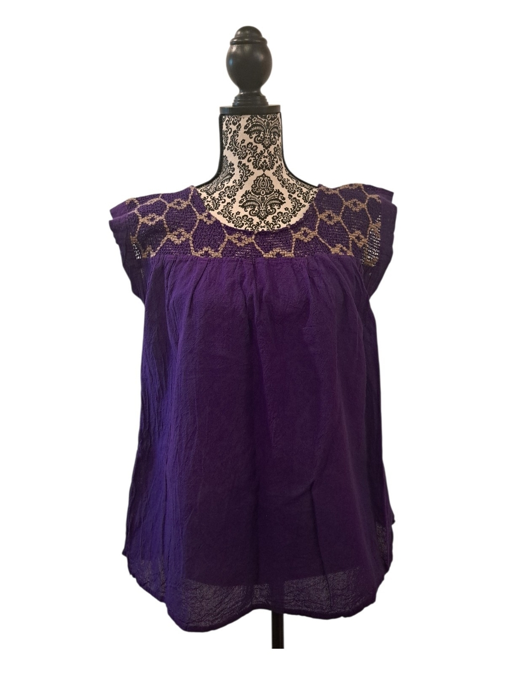 NWOT Mexican Sleeveless Purple Embroidered Women's Blouse Size M